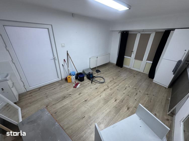 Spatiu Comercial zona Inel 2 Pretabil Coafor Manichiura Gene Cosmetica - 1