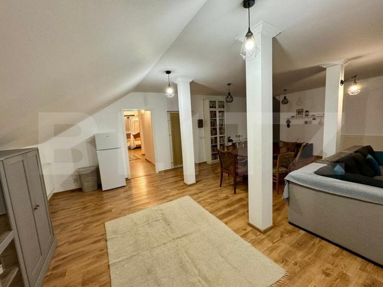 Apartament cu 3 camere decomandat, mobilat în Cârcea