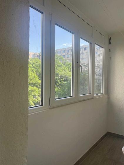Apartament cu 2 camere decomandat în 1 Mai
