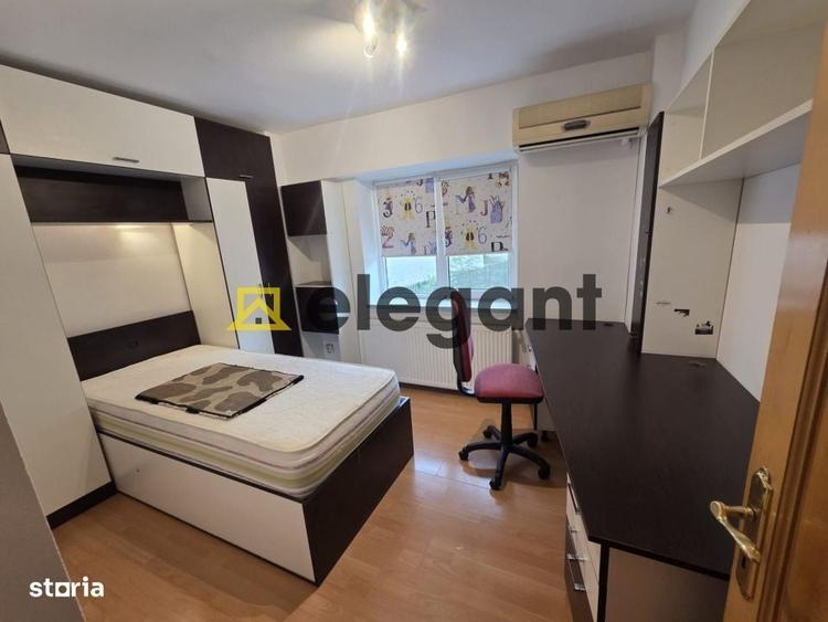 Apartament cu 4 camere decomandat în Sărari