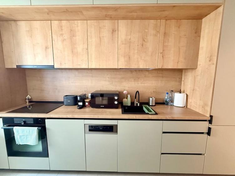 Apartament cu 2 camere decomandat, mobilat în Băneasa