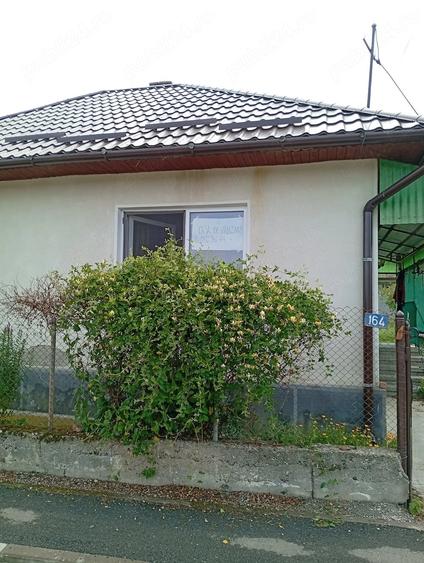 Casă cu 2 camere cu Teren 600 Mp în Cristur-Crișeni