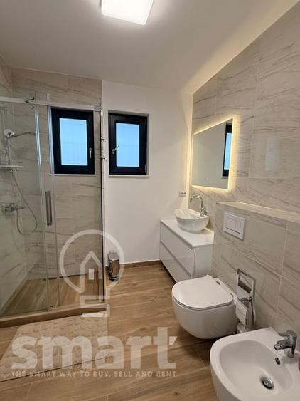 Apartament cu 2 camere semidecomandat, mobilat în Borhanci