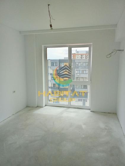 Apartament cu 3 camere decomandat în Vest