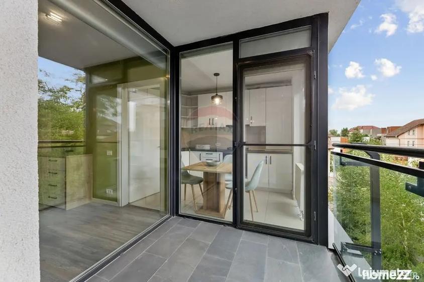 Apartament cu 3 camere decomandat în Malul Mureșului
