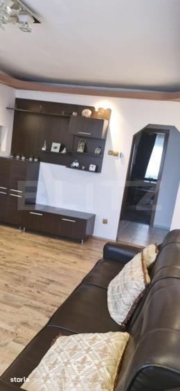 Apartament cu 3 camere în Micro 11