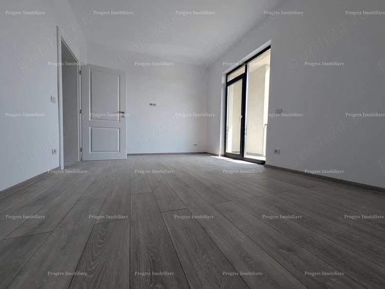 Apartament cu 3 camere decomandat în Est
