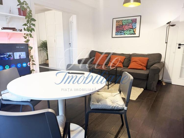 Apartament cu 3 camere semidecomandat în Horea