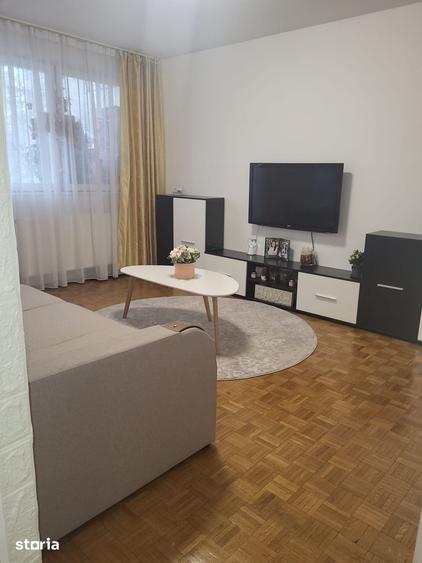 Apartament cu 2 camere decomandat, mobilat în Giurgiului
