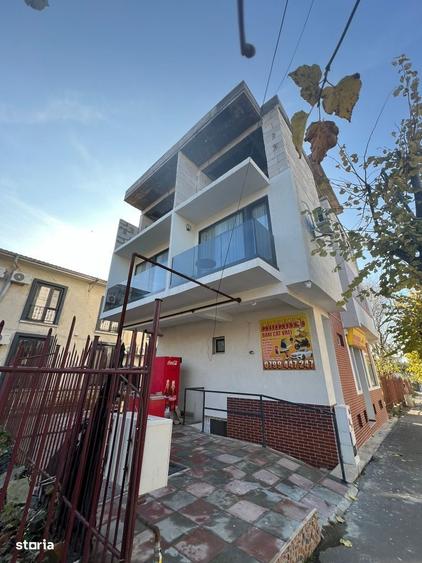 Casă cu 4 camere în Eforie
