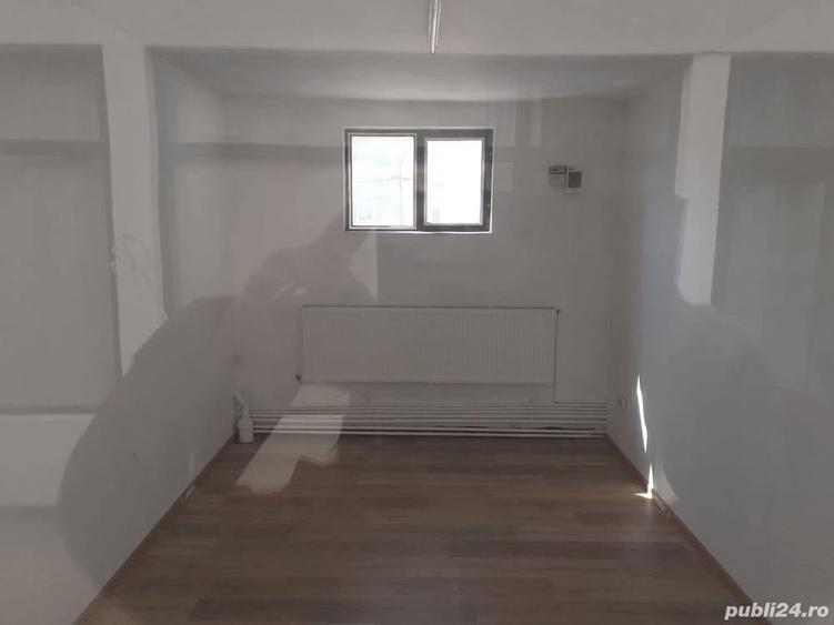 Spațiu comercial, de 15 mp, în Km 4
