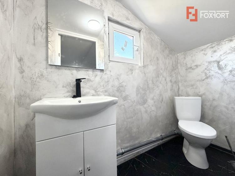 Casă individuală cu 4 camere cu Canalizare în Fârdea