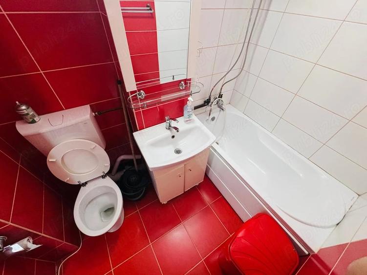 Apartament cu 3 camere nedecomandat în Crihala