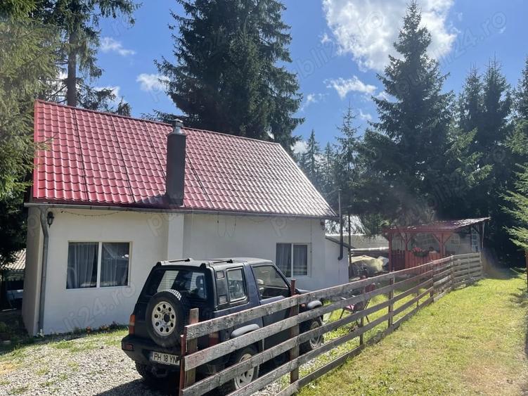 Casă cu 4 camere în Sântimbru