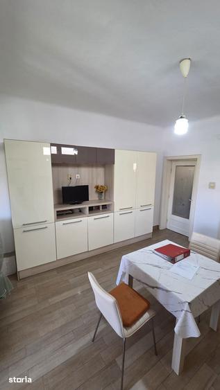 Casă cu 3 camere cu Teren 204 Mp în Bercu Roșu