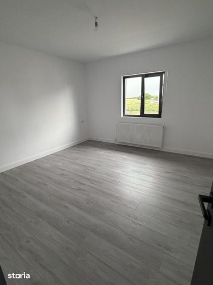 Casă individuală cu 5 camere cu Canalizare în Ciorogârla