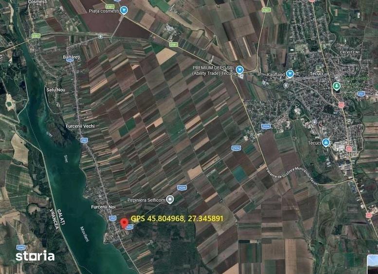 Teren de 3000 mp, în Central