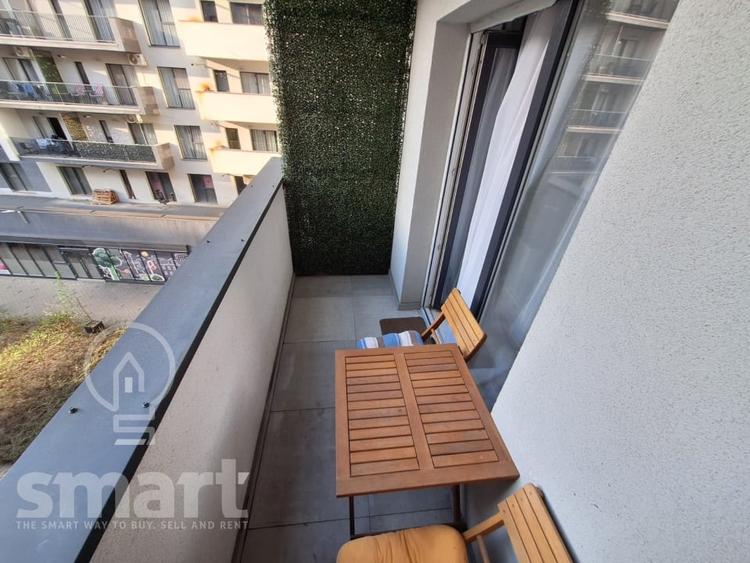 Apartament cu 2 camere semidecomandat, mobilat în Mărăști