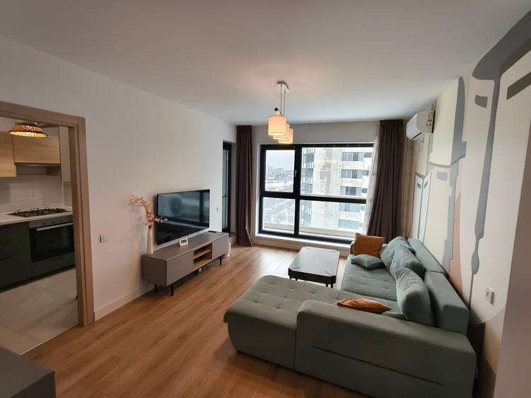 Apartament cu 3 camere decomandat, mobilat în Pipera