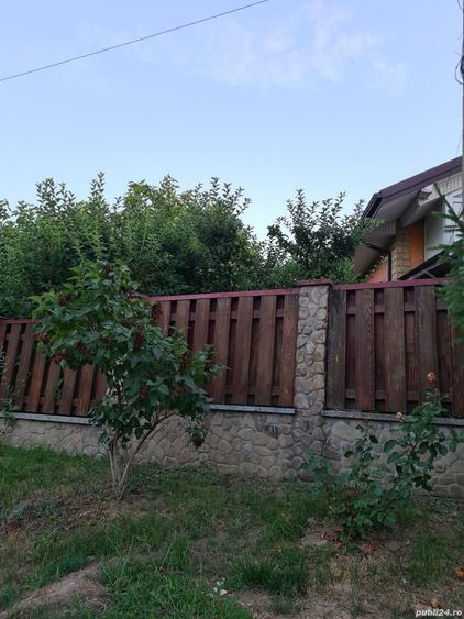 Casă cu 6 camere cu Teren 1100 Mp în Cozia