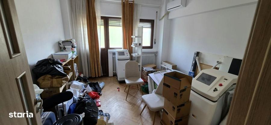 Apartament cu 2 camere în Universitate