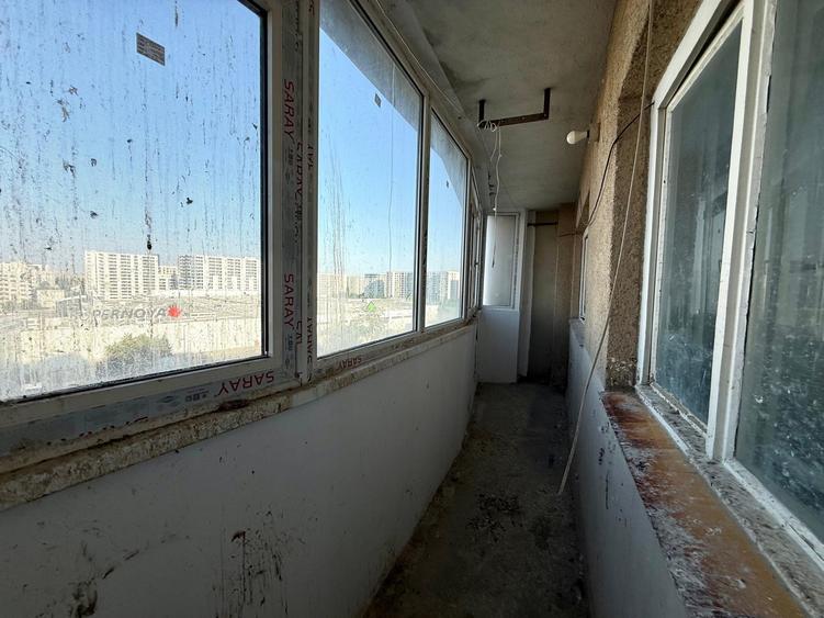 Apartament cu 4 camere decomandat în Lujerului