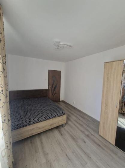 Apartament cu 2 camere decomandat în Alexandru Obregia