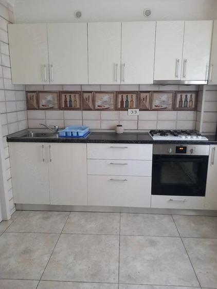Garsonieră decomandată în Micro 21