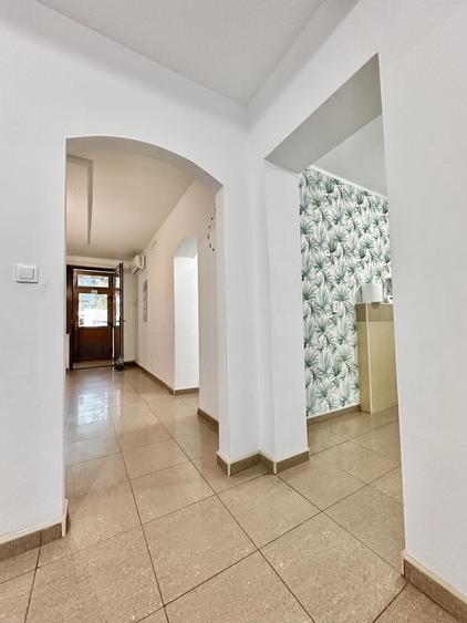 Spațiu comercial, de 52 mp, în City Park Mall