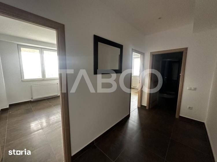 Apartament cu 2 camere decomandat în Trei Stejari