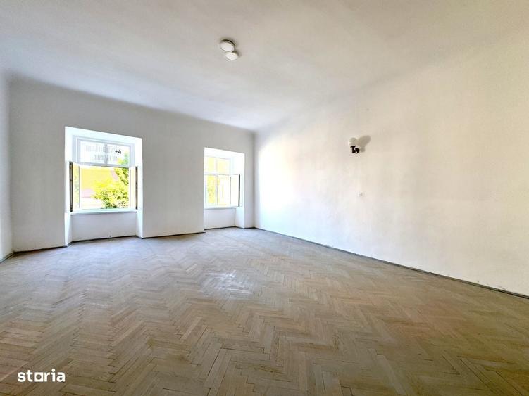 0 % Comision, 2 camere, parcare - cladire an 1654 - Centru istoric - 11