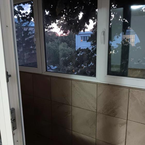Apartament cu 2 camere semidecomandat în Gară