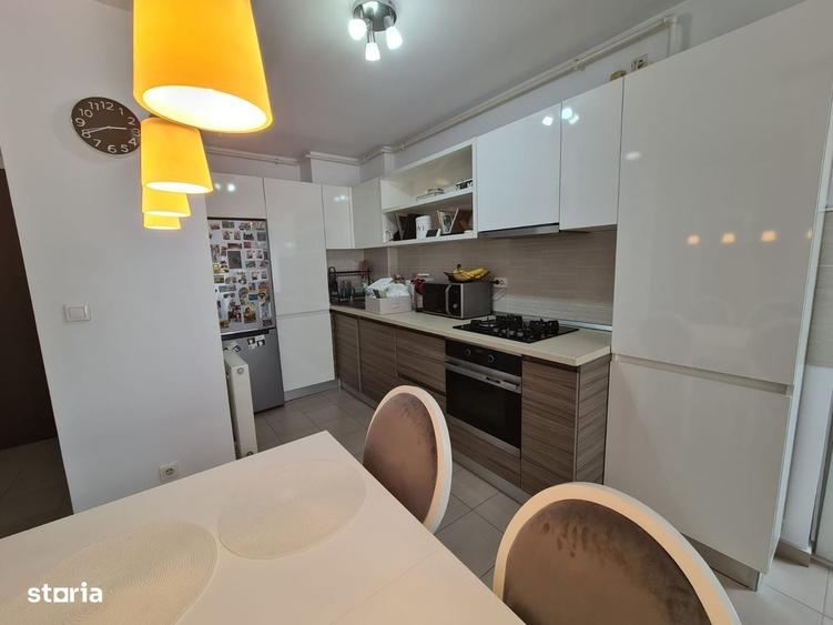 Apartament cu 2 camere decomandat în UTA