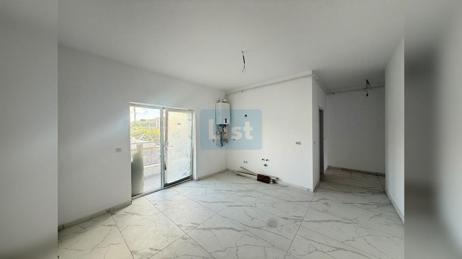 Apartament cu 2 camere semidecomandat, mobilat în Baciu