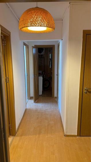 Apartament cu 2 camere decomandat în Drumul Taberei