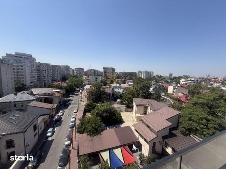 Apartament cu 4 camere în Centrul Civic