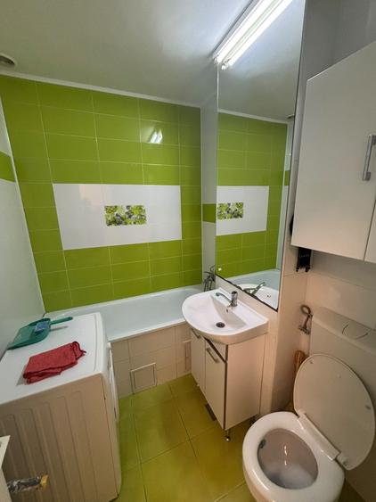 Apartament cu 2 camere decomandat în Alexandru cel Bun