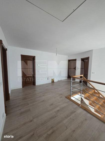 Casă cu 4 camere în Copălău