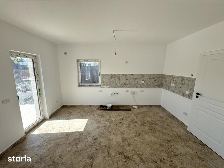 500mp teren!Dormitor jos!ASFALT!Incalz in pard!Vila 4 camere Miroslava - 8