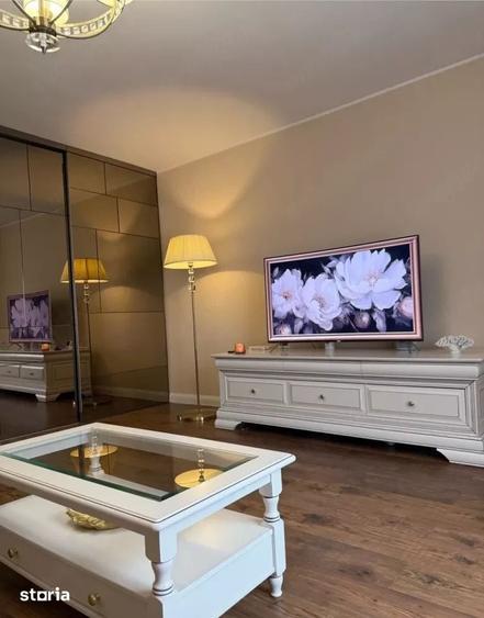 Apartament cu 2 camere decomandat în Universitate