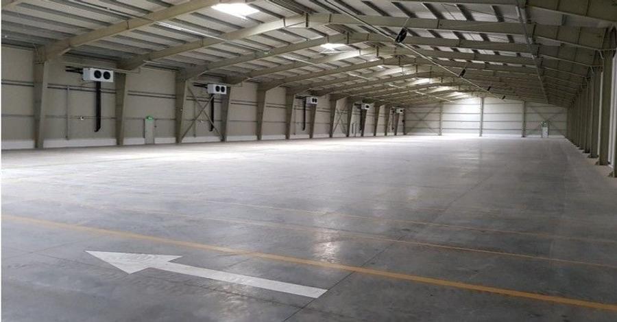 Spațiu industrial, de 3,000 mp, în Brănești