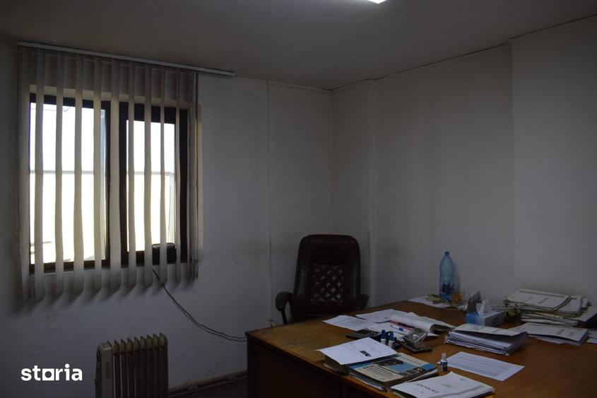 Spațiu comercial, de 1,710 mp, în Măgurele