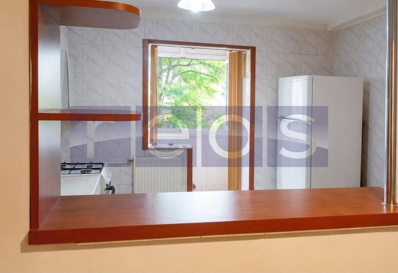 Apartament cu 2 camere decomandat, mobilat în Crângași