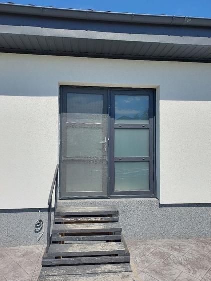 Casă cu 4 camere în Malu Mare