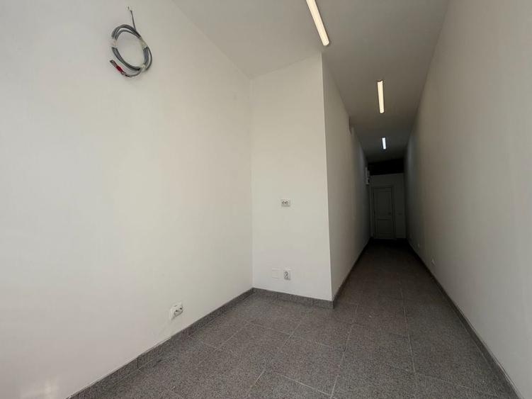Spațiu comercial, de 20 mp, în Pantelimon