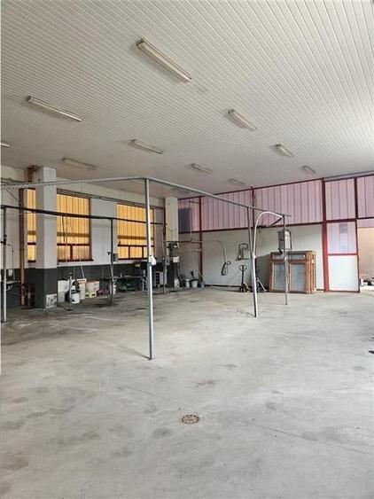 Spațiu industrial, de 2,200 mp, în Mârșa