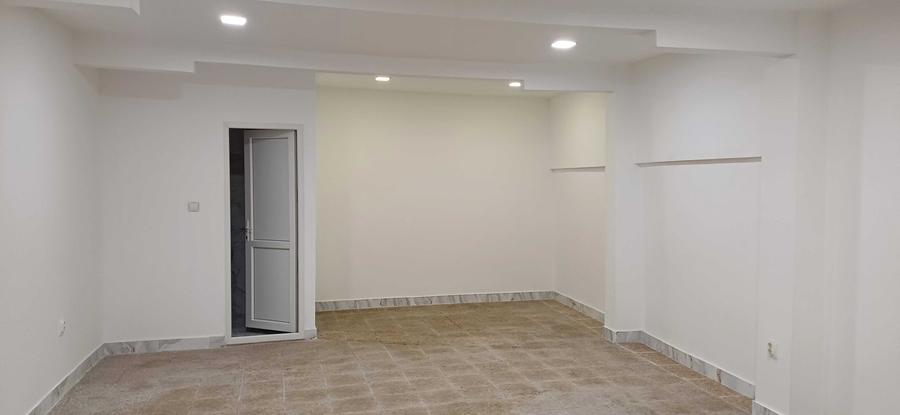 Spațiu comercial, de 70 mp, în Central