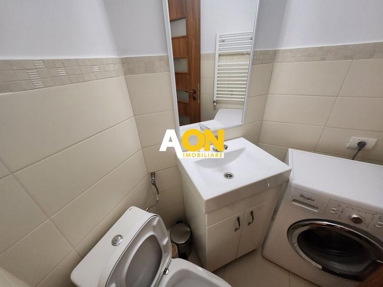 Apartament cu 3 camere decomandat, mobilat în Cetate