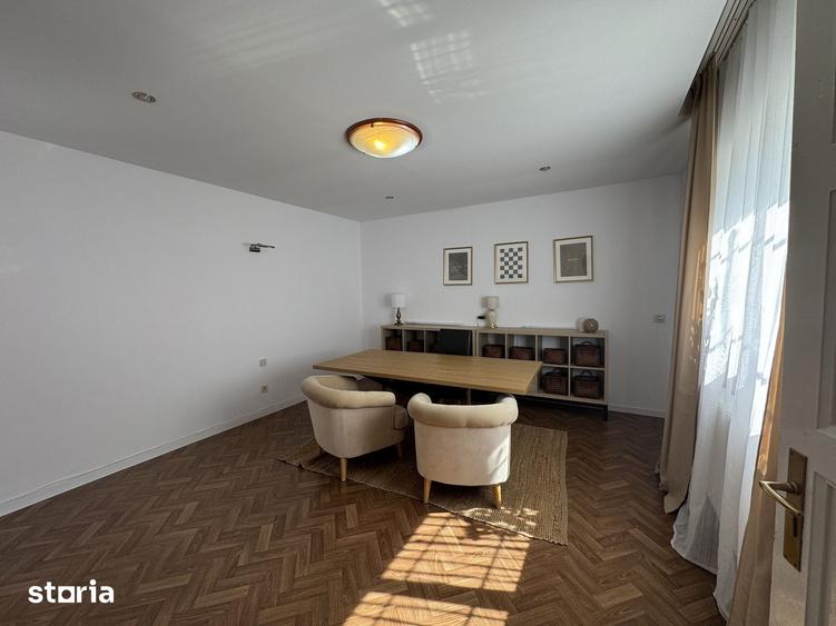 Spațiu comercial, de 36 mp, în Centrul Istoric