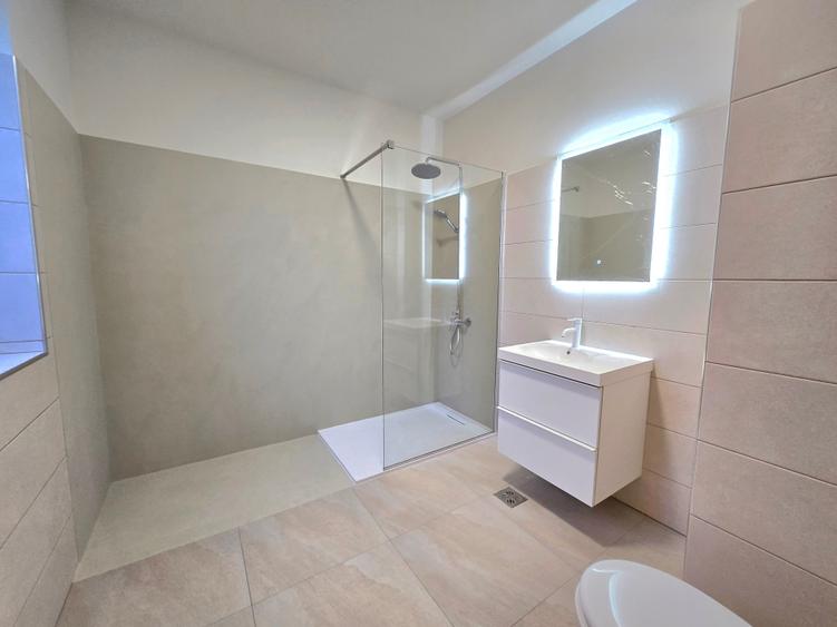 Apartament cu 3 camere în Herăstrău
